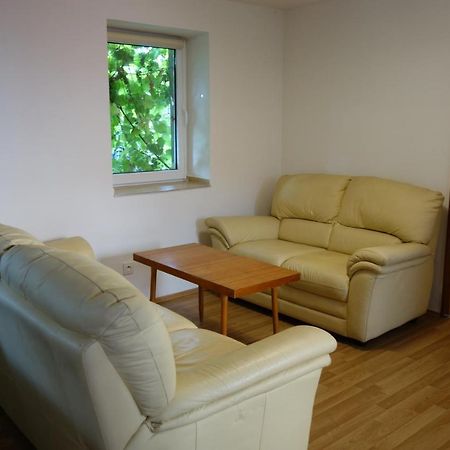 Apartman Hulin, Chrastany - Bily Bagian luar foto